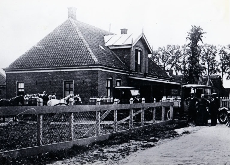 Ancienne photo de l'emplacement de l'entreprise